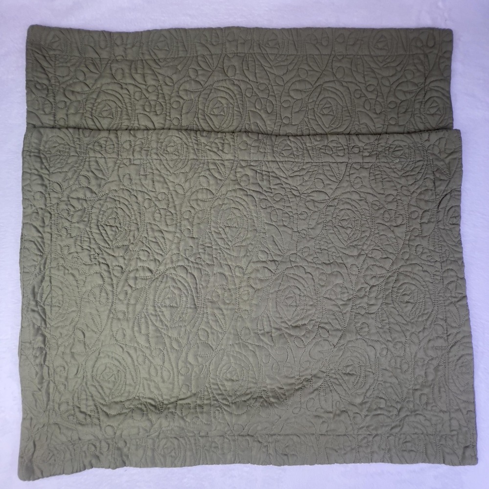 MarCielo Quilted Pillow Sham Queen Green Rose Floral Cotton Fill Polyester Cover